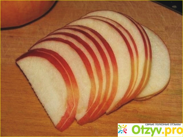 Рецепт шарлотки с яблоками в мультиварке фото1