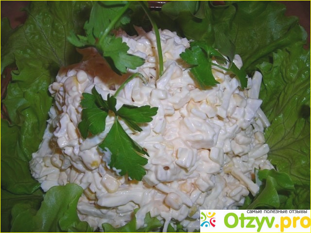 Отзыв о Салат с кальмарами, сыром и кукурузой