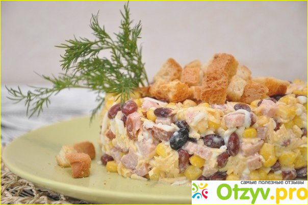 Отзыв о Салат с чесночными сухариками