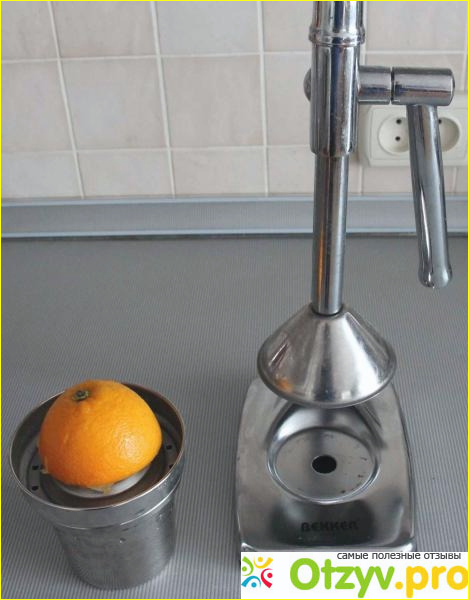 Отзыв о Соковыжималка BEKKER Пресс для цитрусовых механический