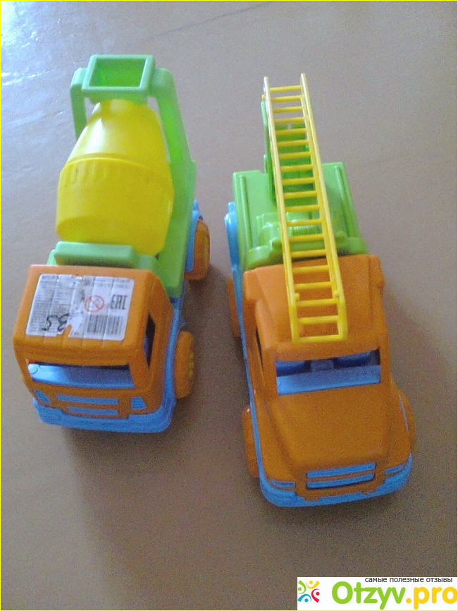 Серия игрушечных машинок Полесье Спецтехника фото1