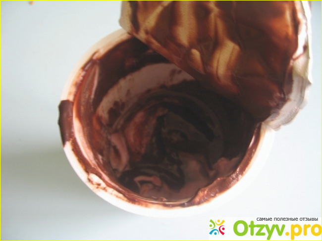 Продукт творожный Чудо вишневый с шоколадным соусом 5,6% фото3