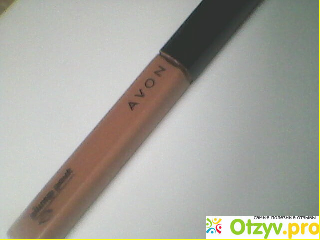 Отзыв о Блеск для увеличения объема губ Avon plump pout