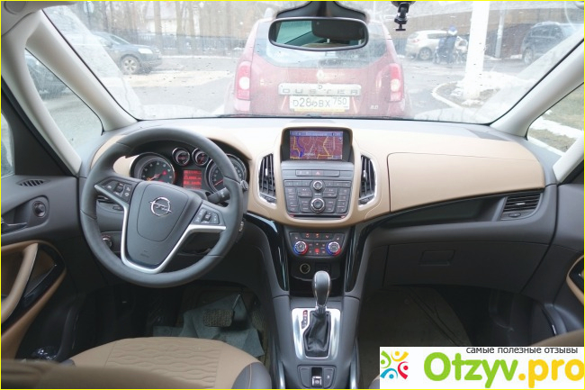 Opel Zafira Tourer фото2