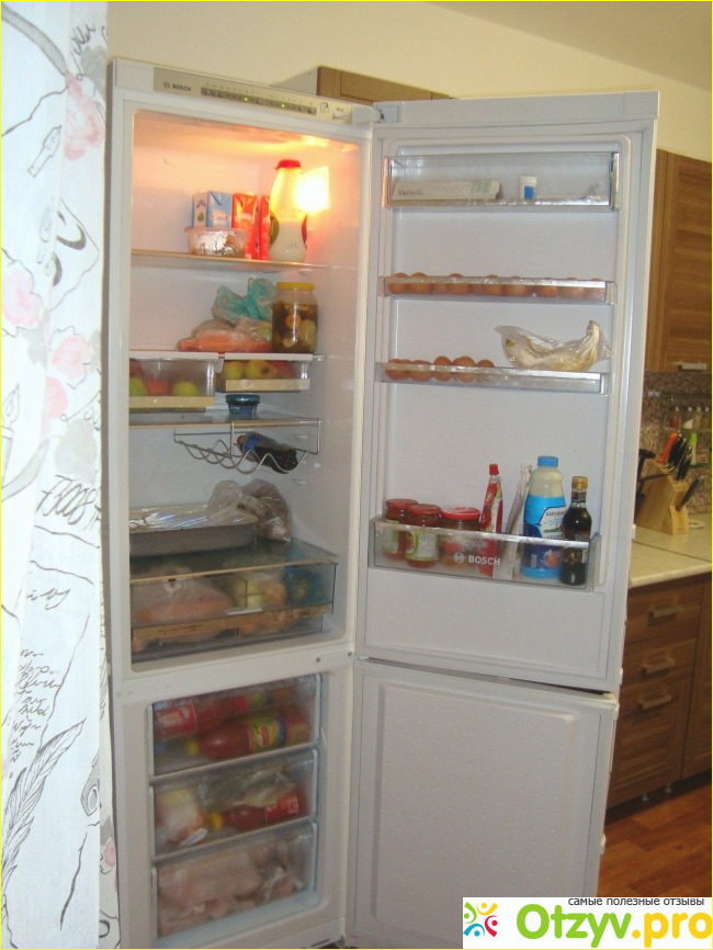 Холодильник Bosch KGS39XW20R фото1