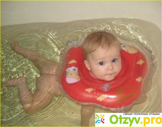 Первое купание малыша фото1