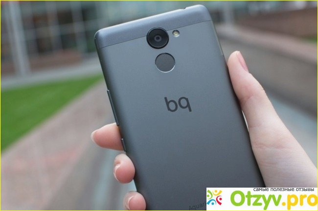 BQ Aquaris U Plus 32GB, Black Anthracite Gray фото1