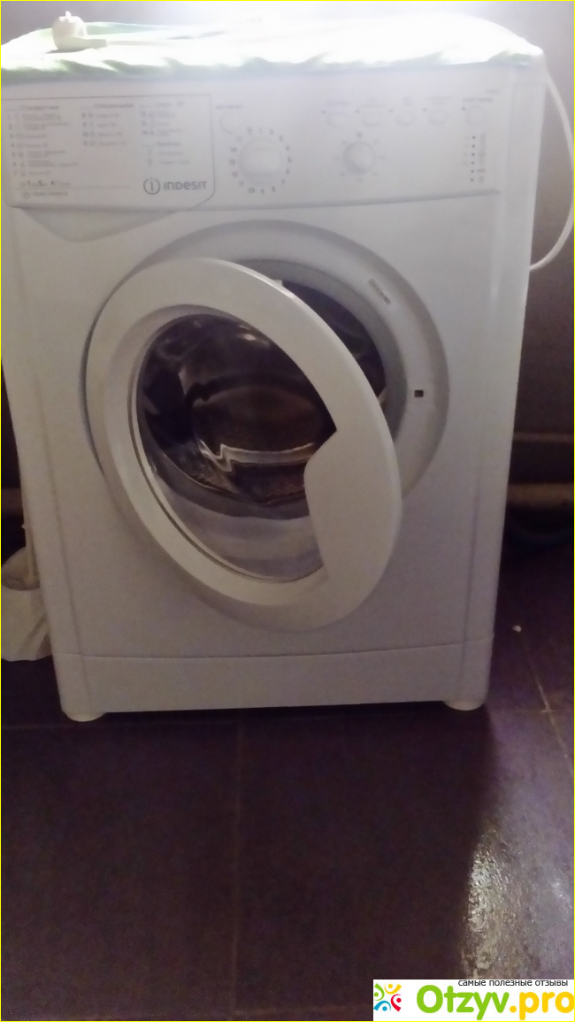 Отзыв о Стиральная машина Indesit IWSB 50851