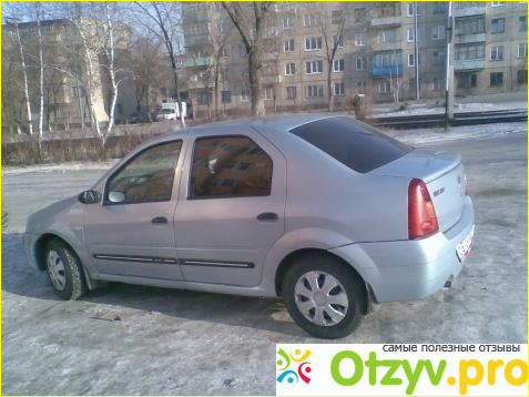 Автомобиль Renault Logan 