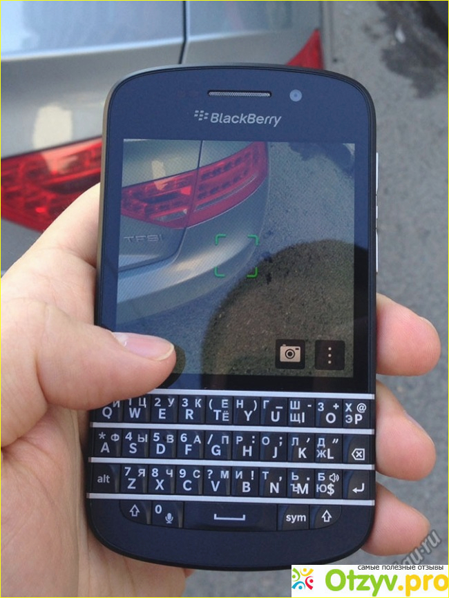 BlackBerry Q10 фото2