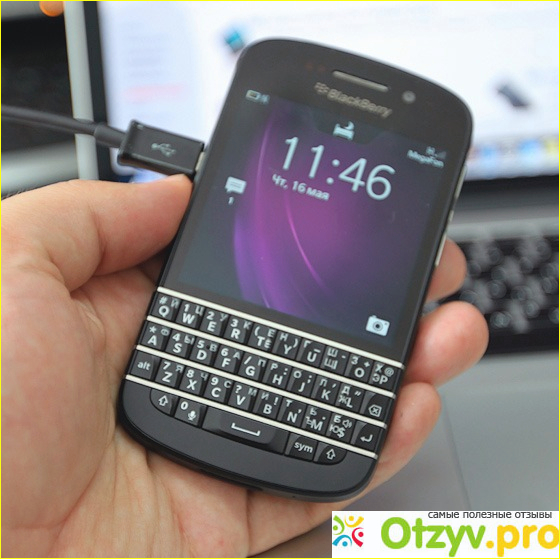 BlackBerry Q10 фото1