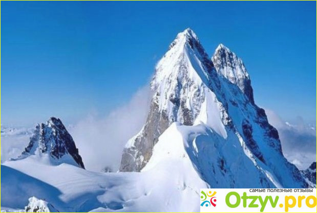 Эльбрус - высочайшая гора в России.
