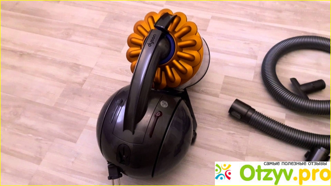 Почему Dyson DC52 Allergy Parquet — лучший?