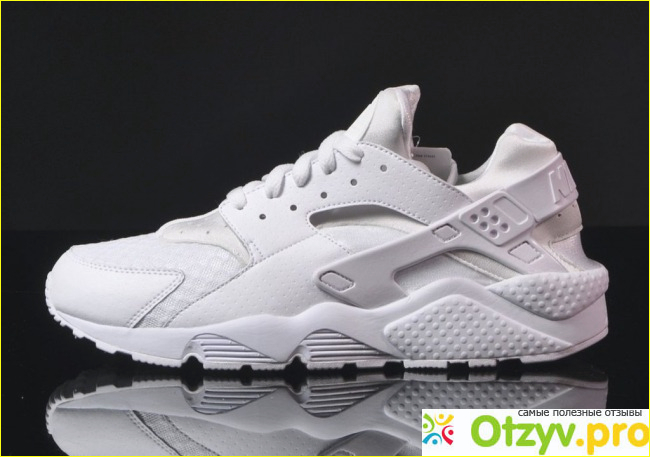 Кроссовки Nike Air Huarache Run.