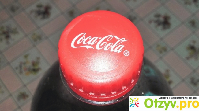 Газированный напиток Coca-Cola Classic фото3
