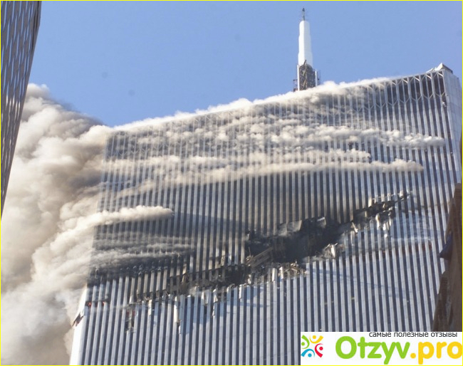 Падение башен-близнецов: 23 фото трагедии, которую американцы не могут забыть фото1