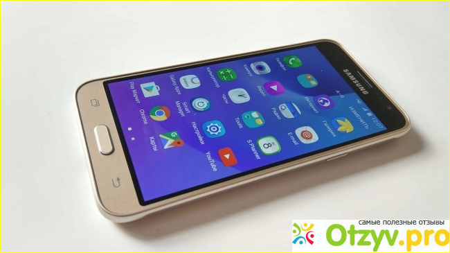 • Смартфоны стоимостью до 25000 рублей:* Samsung Galaxy A3(2017) SM A320F