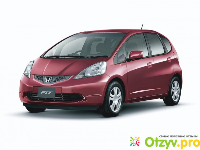 Интерьер салона Honda Fit третье поколение