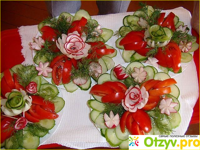Как падать помидор и огурцов в тарелку фото фото2