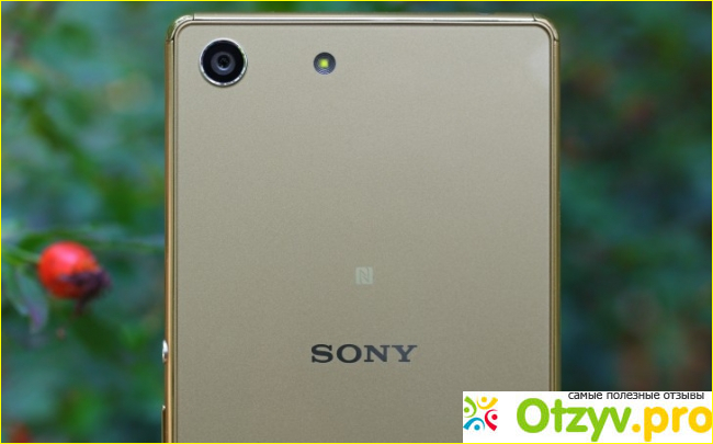 Sony Xperia M5 фото1