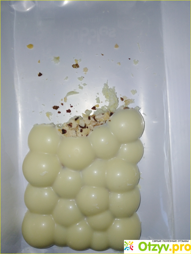 Пористый белый шоколад Milka фундук фото2