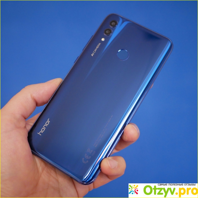 Смартфон Honor 10 Lite.