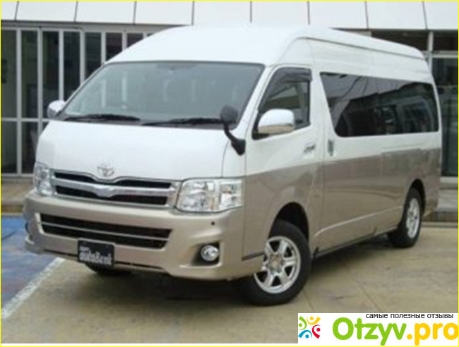 Микроавтобус Toyota Hiace фото1