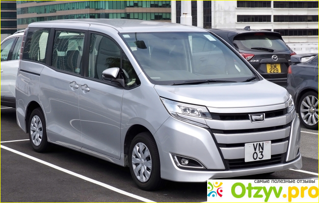 Какие отзывы можно найти в сети о Toyota Noah?