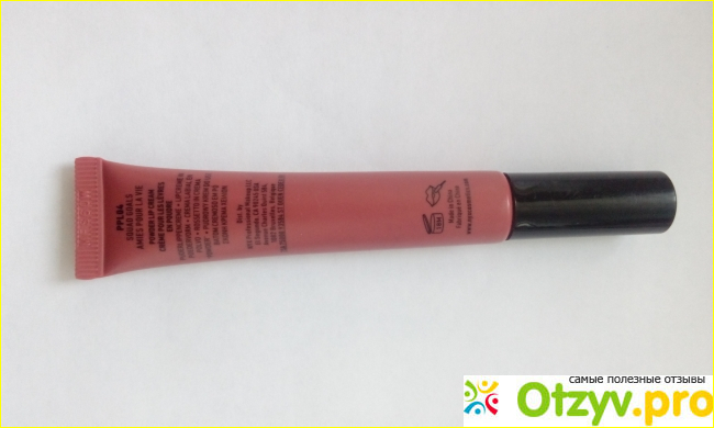 Помада NYX professional makeup Powder Puff Lippie фото1