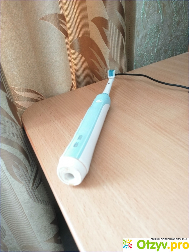 Электрическая зубная щетка Oral-B Professional Care 500, бело-голубой фото1