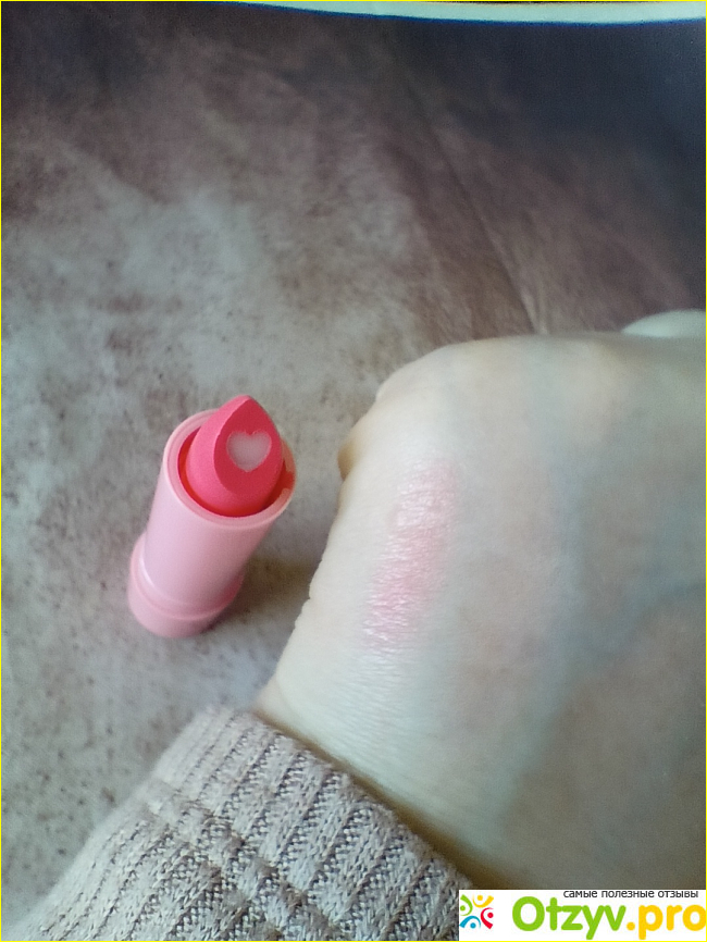 Бальзам-уход для губ Love Me Tender Lip Balm, тон «Люби меня нежно» фото4