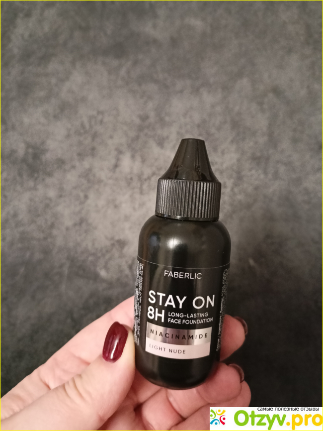 Стойкий матирующий тональный крем Stay On фото1