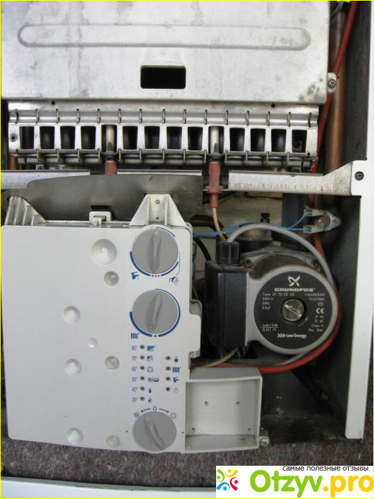 Майн 24 fi. Котел Baxi main 24i. Baxi main 24 i. Котёл Baxi main 24 Fi. Baxi main 24 Fi переключатели.